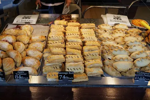 Phils Bakery photo 3